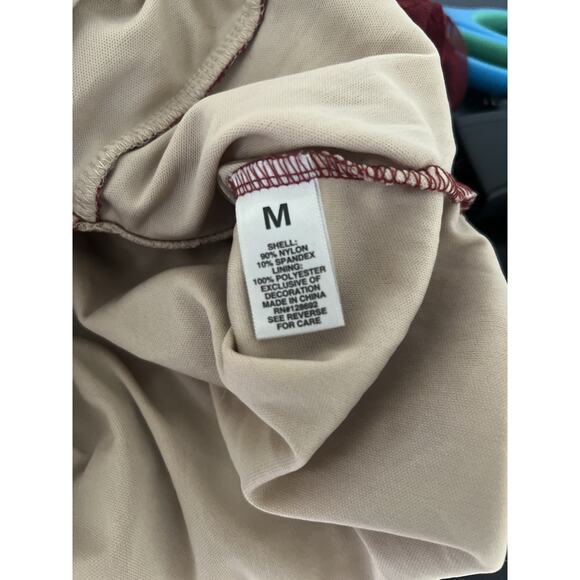 Madden Girl Juniors Bustier Lace Top Size Medium Burgundy Nude Combo Cropped - Picture 9 of 9